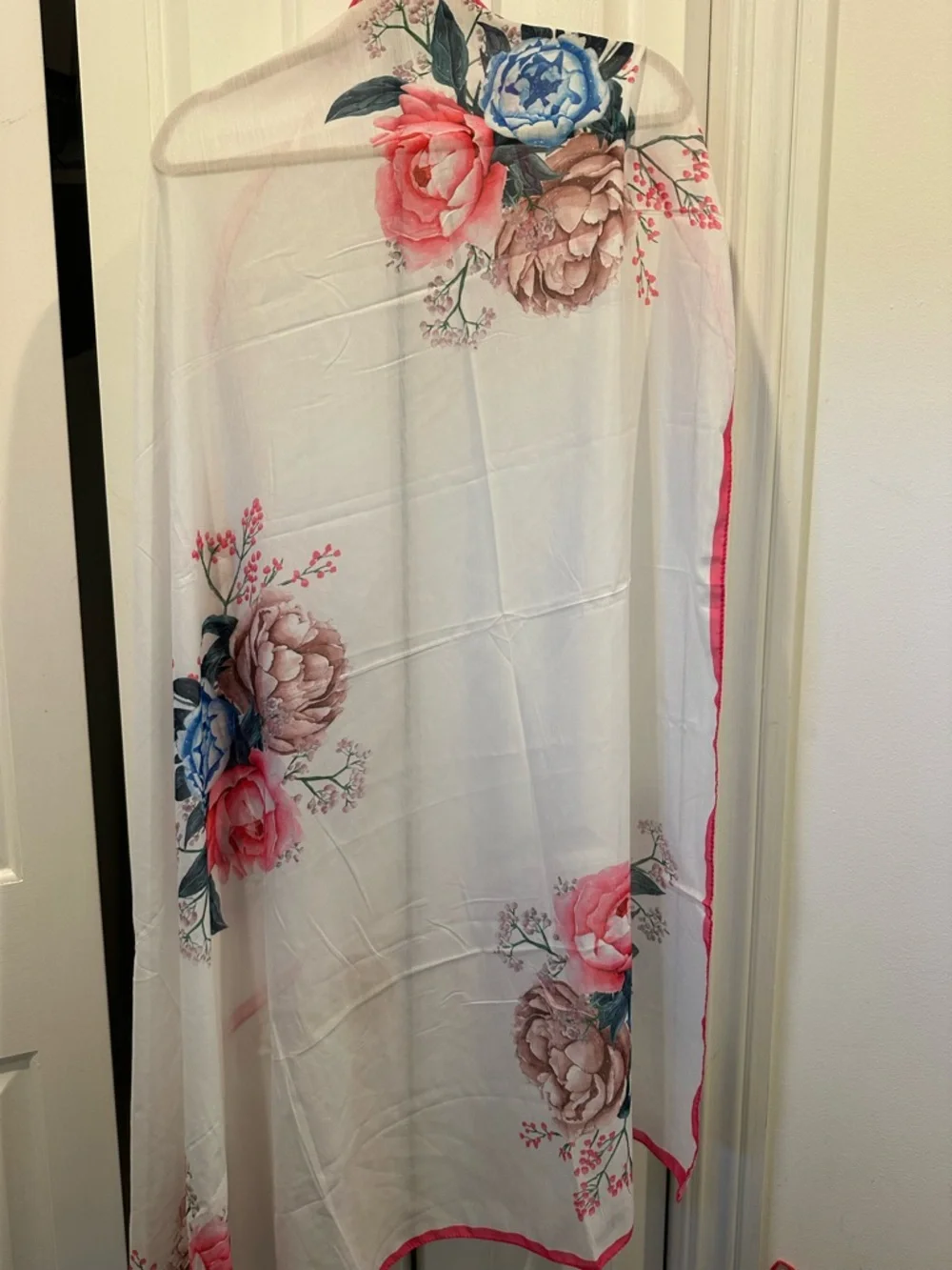 Bouquet d'Été Scarf Made in Turkey